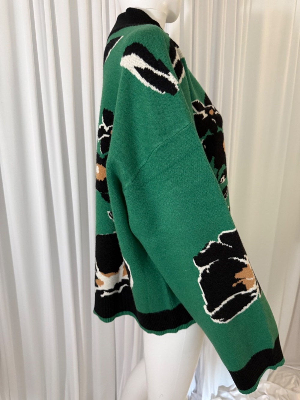 Sugarlips Carrey Floral Quarter Zip Sweater Green Black XL NWOT - Picture 5 of 16